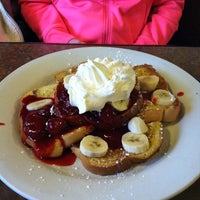 Das Foto wurde bei Perkins Restaurant &amp;amp; Bakery von Carmen M. am 12/4/2012 aufgenommen
