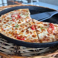 4/15/2022 tarihinde Caner S.ziyaretçi tarafından Tadım Pizza'de çekilen fotoğraf