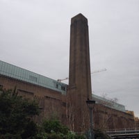 Photo taken at Tate Modern by Danny T. on 12/30/2015