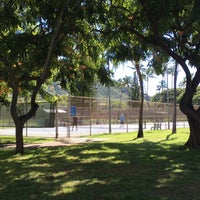 Photo taken at Kapiolani Park Tennis Courts by §uz E. on 11/18/2017