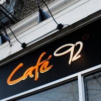 รูปภาพถ่ายที่ Cafe 92° โดย Desirée G. เมื่อ 1/4/2013