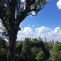 Photo taken at Parc des Buttes-Chaumont by Benny A. on 5/6/2015
