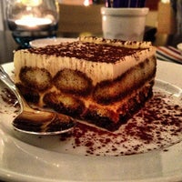 Photo taken at Carluccio&amp;#39;s by Quintin L. on 10/1/2012