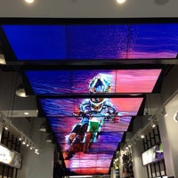 oakley store