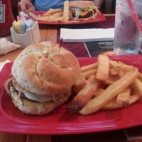 Photo taken at Red Robin Gourmet Burgers and Brews by Hyun K. on 6/9/2013