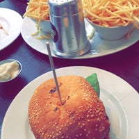 Photo taken at Gourmet Burger Kitchen by Mohammed A. on 3/22/2015