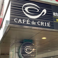 Photo taken at CAFÉ de CRIÉ by satoshi on 6/13/2022