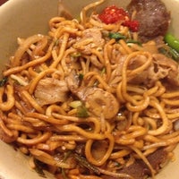 Photo taken at Sizzling Fresh Mongolian BBQ by Leah on 12/4/2012