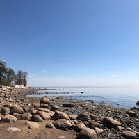Photo taken at пляж в Зеленогорске by Volodia Shadrin on 5/9/2019