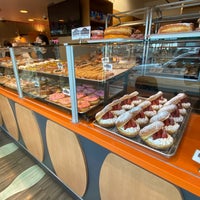 Photo taken at Donut Bar by Francis Roy B. on 1/22/2022