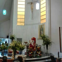 Photo taken at Iglesia De Cristo Rey by Enrique O. on 11/20/2016