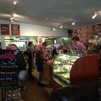 3/29/2013 tarihinde David Paul A.ziyaretçi tarafından Taste Budd&amp;#39;s Cafe'de çekilen fotoğraf