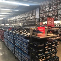 skechers outlet illinois