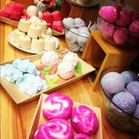 Photo taken at Lush by Melike E. on 11/26/2012