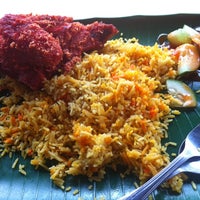 Photo taken at Geylang Bilal Restaurant by Amjad A. on 12/3/2012