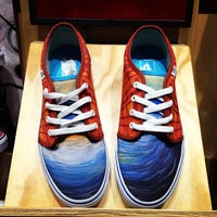vans stoneridge mall