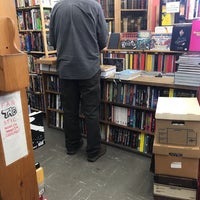 Photo taken at Powell&amp;#39;s Bookstore by David F. on 3/11/2019