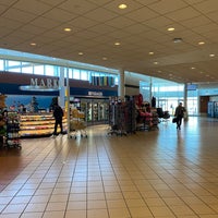 Photo taken at Commodore Perry Service Plaza (Eastbound) by David F. on 12/19/2019