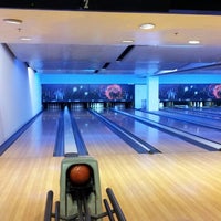 Photo taken at Bowling Zona Juegos by Andrés P. on 6/23/2013