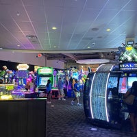 Photo taken at Dave &amp;amp; Buster&amp;#39;s by Chris A. on 9/5/2022