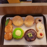 Photo taken at Mister Donut by Pupae B. on 3/24/2018