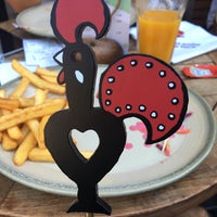 Photo taken at Nando&amp;#39;s by Kevin P. on 8/24/2016