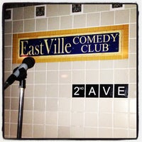 Foto tomada en Eastville Comedy Club  por Kevin K. el 4/21/2013