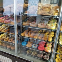 Photo taken at Yum Yum Donuts by Charley T. on 6/8/2017
