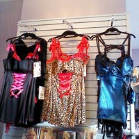 Photo taken at Curvy Girl Lingerie by Clyde L. on 10/8/2012