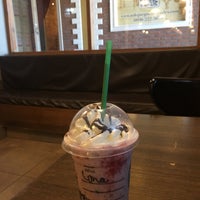 Photo taken at Starbucks by Svetlana K. on 8/15/2017