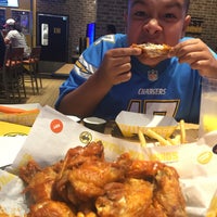 Photo taken at Buffalo Wild Wings by Carlos G. on 7/16/2016