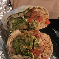 Photo taken at Chipotle Mexican Grill by I-tim N. on 10/2/2018