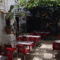 5/24/2014 tarihinde xavi c.ziyaretçi tarafından Restaurante L&amp;#39;om'de çekilen fotoğraf