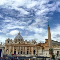 Photo taken at Saint Peter&amp;#39;s Square by Mario T. on 3/26/2015