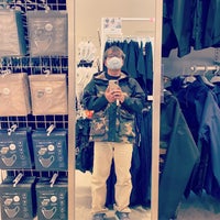 Gu Clothing Store In 水戸市