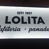 Снимок сделан в Cafetería &amp;amp; Panadería Lolita пользователем Leonardo G. 5/24/2016