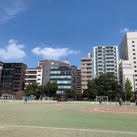 Photo taken at 浜町グラウンド by 🐑 on 6/25/2023