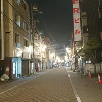 Photo taken at 池袋平和通り商店街 by 🐑 on 9/8/2017