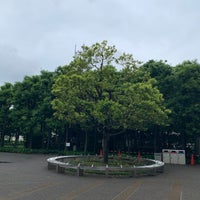 Photo taken at 品川シーサイドフォレスト 喫煙所 by 🐑 on 5/15/2023