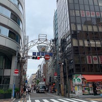 Photo taken at 池袋平和通り商店街 by 🐑 on 9/22/2020