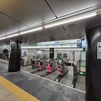 Photo taken at Mita Line Hibiya Station (I08) by Tomato J. on 10/12/2022