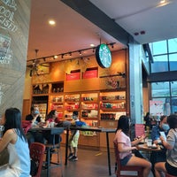 Photo taken at Starbucks by Luwei N. on 11/29/2020
