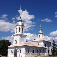 Photo taken at Храм Покрова Пресвятой Богородицы на торгу by Igor E. on 6/2/2013