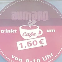 รูปภาพถ่ายที่ aumann café | restaurant | bar โดย Christoph M. เมื่อ 4/12/2018