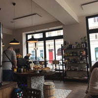Photo taken at Cafebrennerei Franze by Christoph M. on 5/8/2017