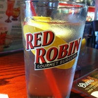 Photo taken at Red Robin Gourmet Burgers and Brews by Vanessa B. on 5/7/2013