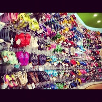 crocs factory outlet