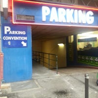 Foto scattata a Parking Convention da Jim P. il 12/13/2012