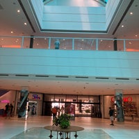 Foto tirada no(a) Flamboyant Shopping por Ubirajara O. em 3/11/2023