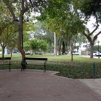 Foto tirada no(a) Parque Melitón Porras por Cesar R. em 6/25/2019